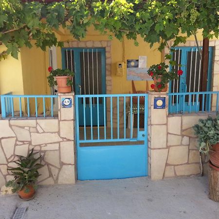 Vintage House-Vori-Rent Rooms מראה חיצוני תמונה