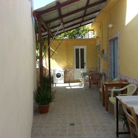 Vintage House-Vori-Rent Rooms מראה חיצוני תמונה